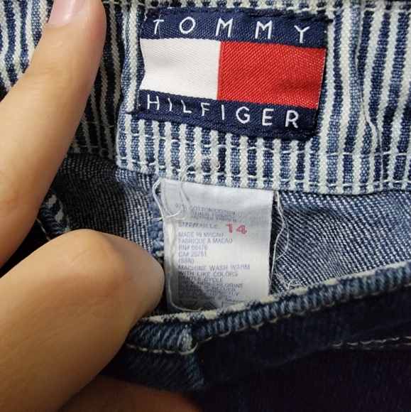 Tommy Hilfiger capris - Picture 4 of 6